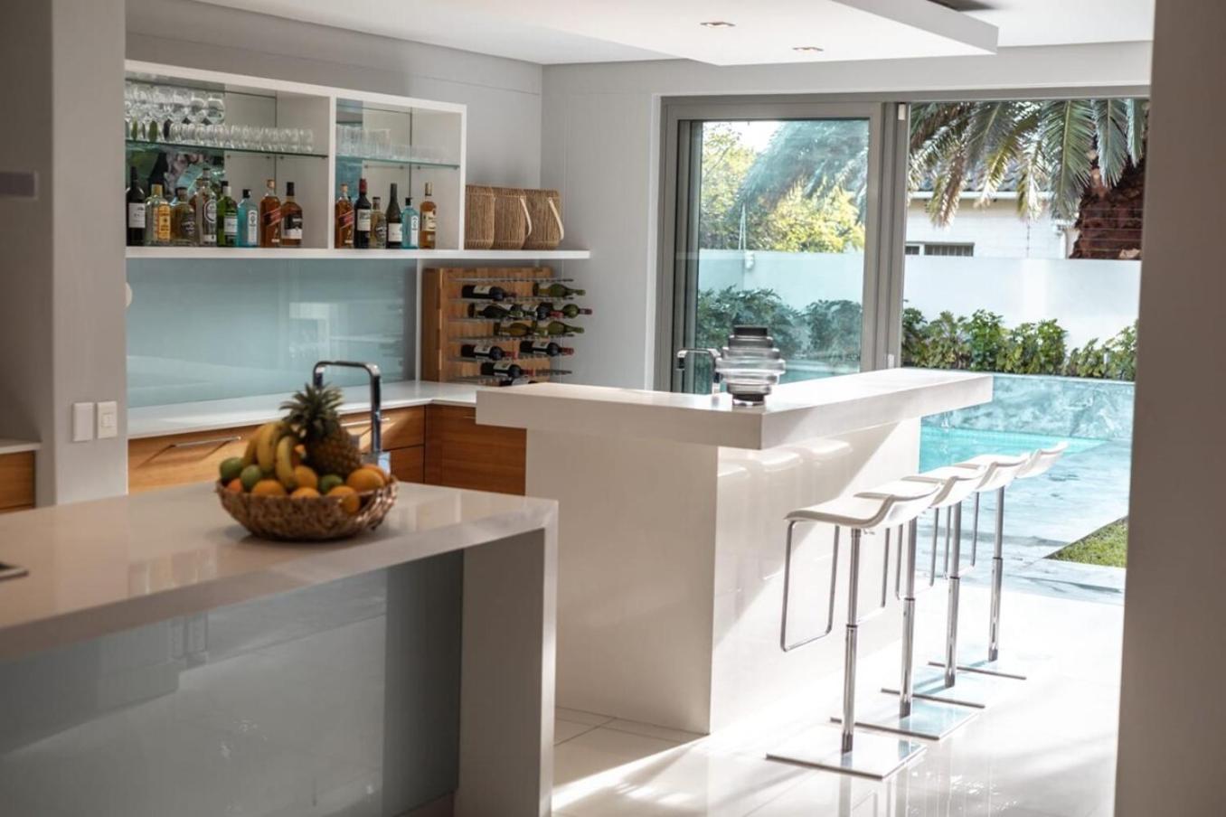 Villa Amara Lincoln - 100m From Camps Bay *
